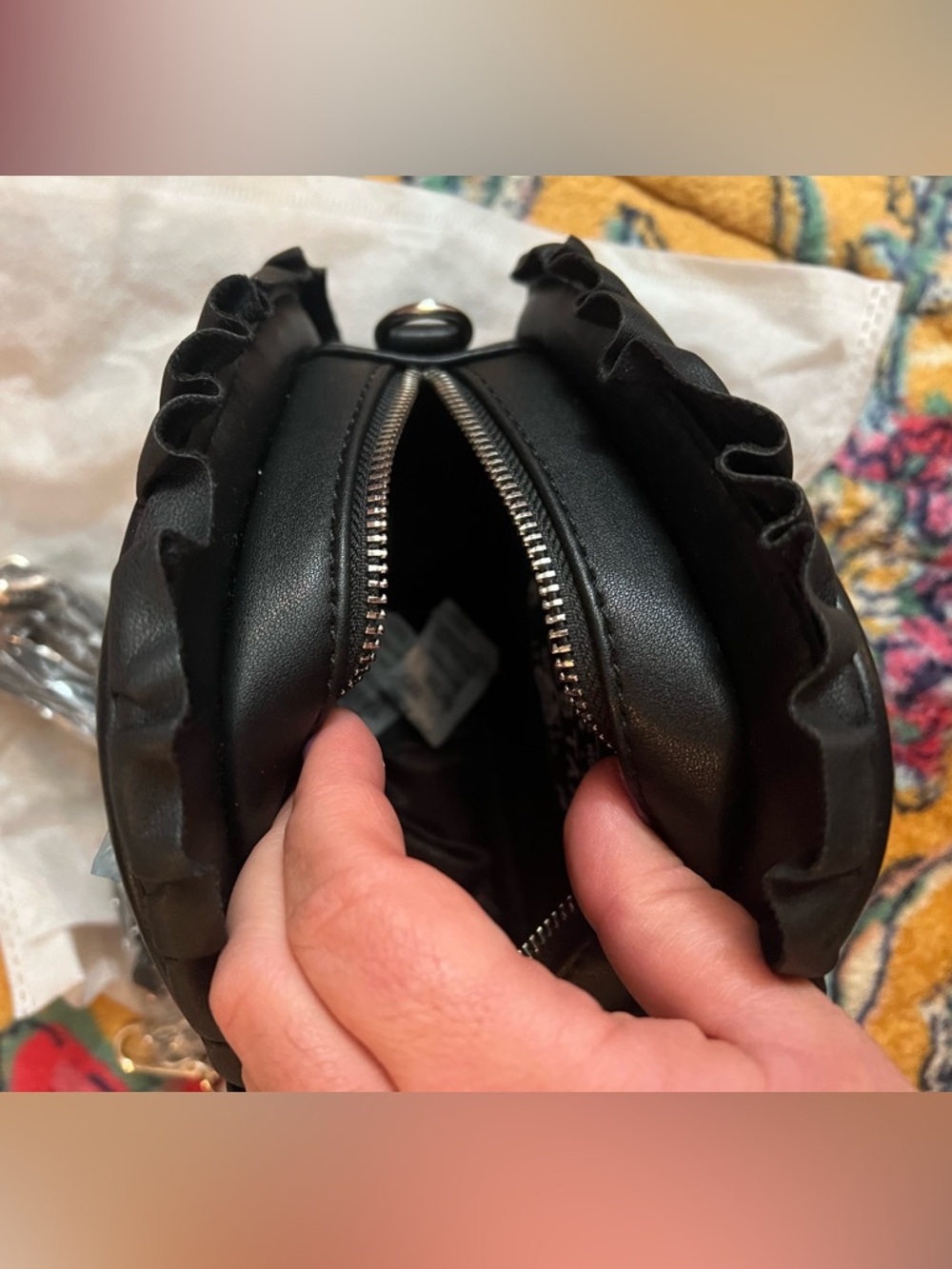 Killstar Black Gothic Moon & Pentagram Bow Crossbody Bag - Picture 2 of 3